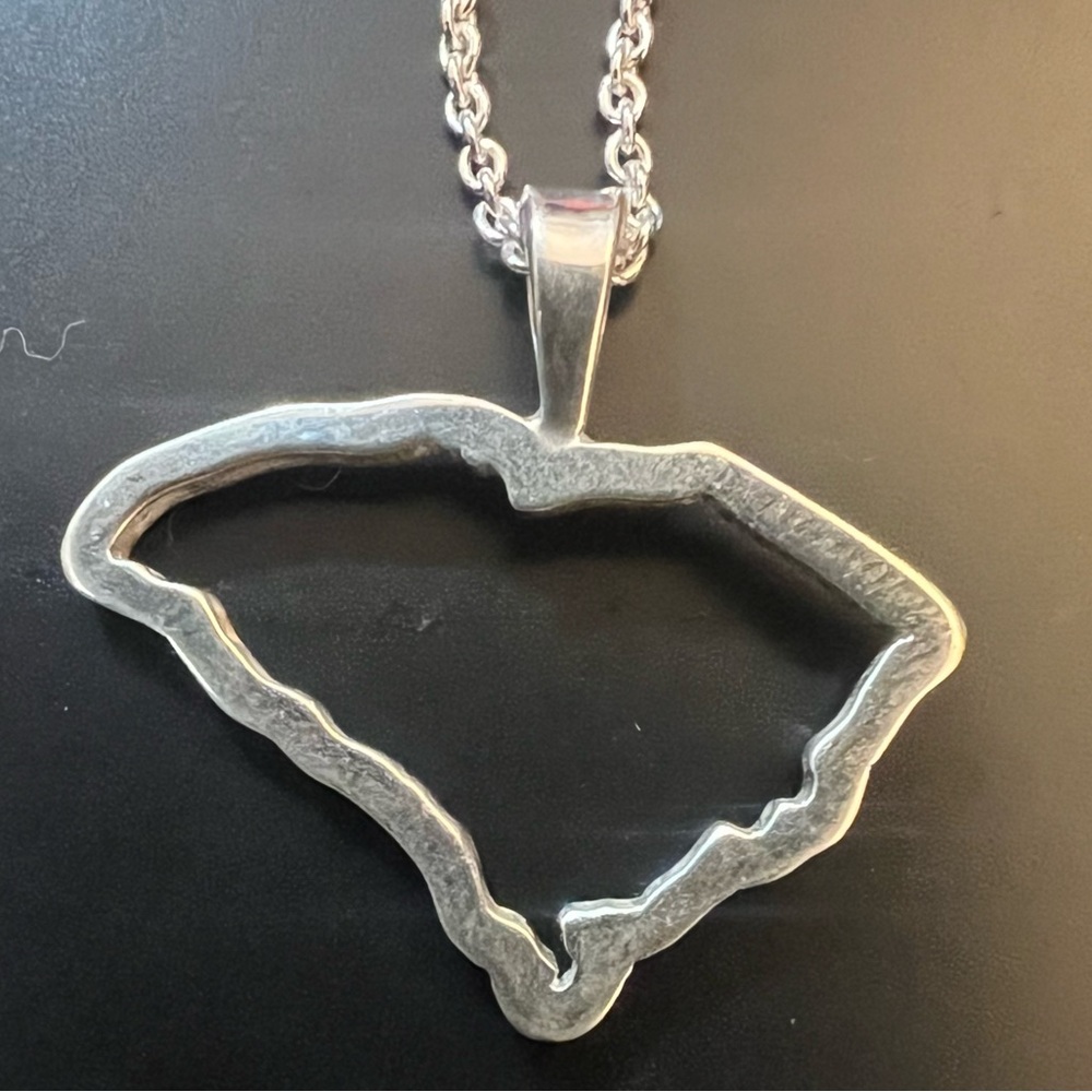 🆕Dayna Designs Sterling Silver South Carolina Necklace – .925 Quality Mark
